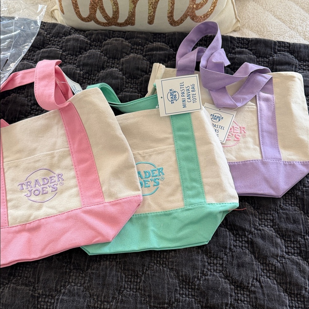 Trader Joe's Colorful Tote Bag Set of 3 NWT